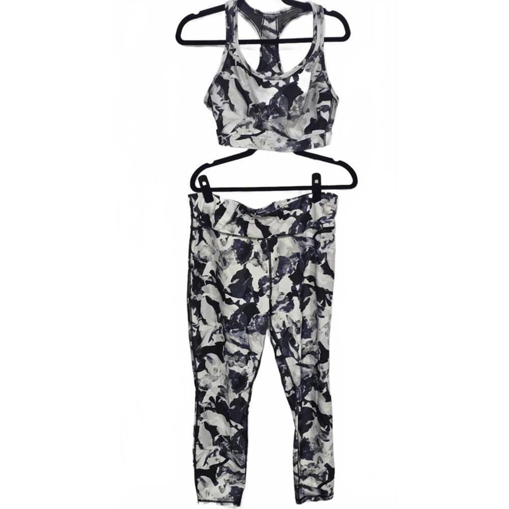 Women's Black and White Floral Activewear Set - Sports Bra & Leggings